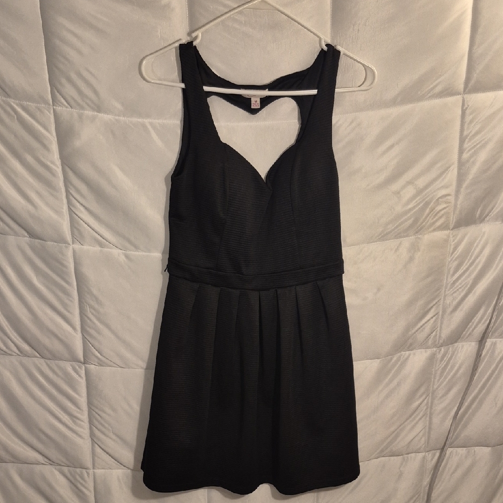Candies Skater Mini Dress With Heart Cutout And Sweetheart Neckline Size M